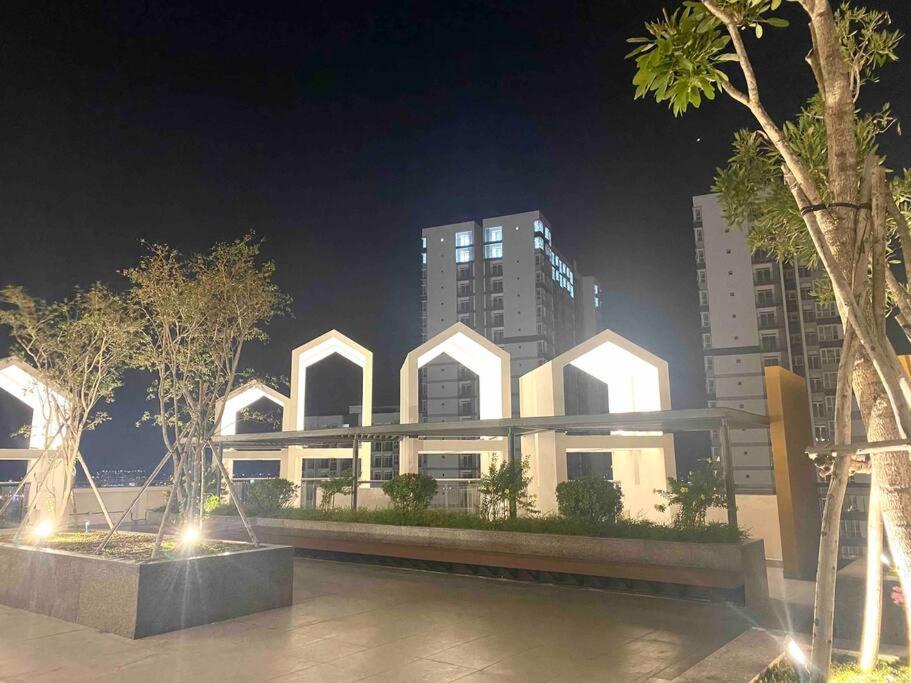 Luxury Apartment Asiana Capella Trung Tam Cho Lon Thành Pho Ho Chí Minh Esterno foto