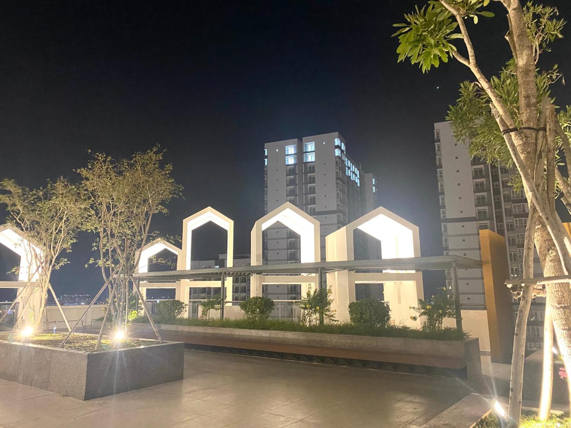 Luxury Apartment Asiana Capella Trung Tam Cho Lon Thành Pho Ho Chí Minh Esterno foto